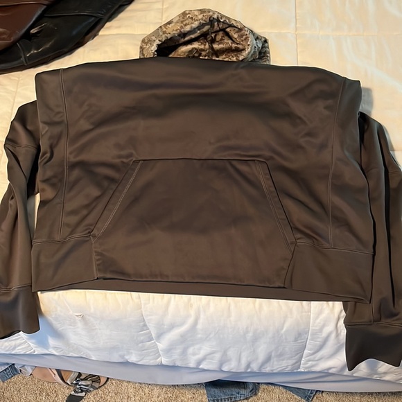 Nike Rams Pullover - Picture 2 of 4